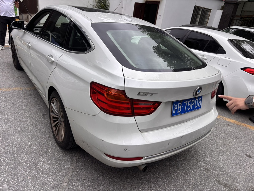 BMW 3 Series GT 2016 #9 BMW 3 Series GT 2016 car image #9