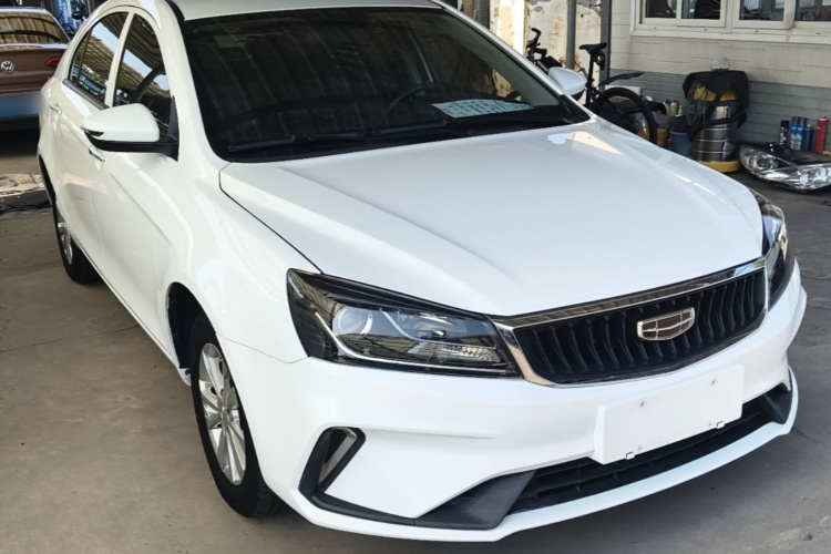 GEELY Emgrand 2022 car image #4