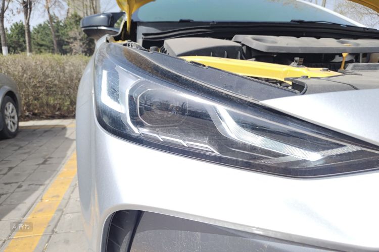 MG 5 2022 imagen de coche #8