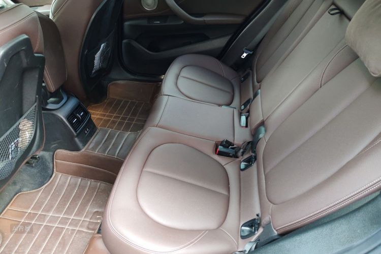 BMW X1 2021 car image #19