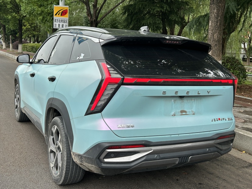 GEELY Boyue L 2024 car image #6