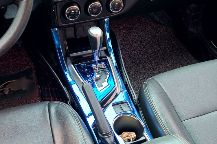 Toyota Corolla 2017 car image #21