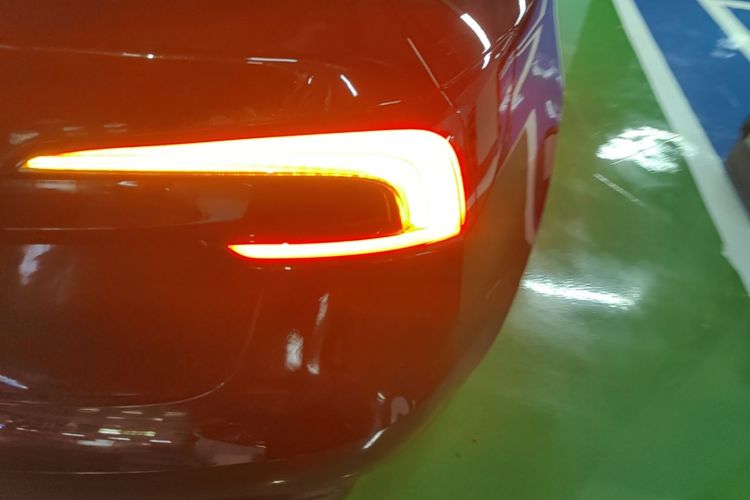 Tesla Model 3 2025 car image #8