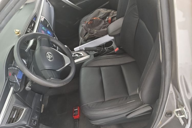 Toyota Corolla 2016 #15 Toyota Corolla 2016 car image #15