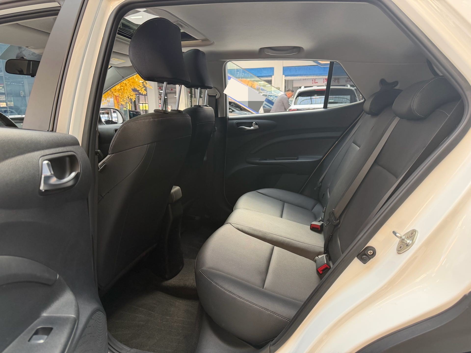 Kia KX1 2023 imagen de coche #16