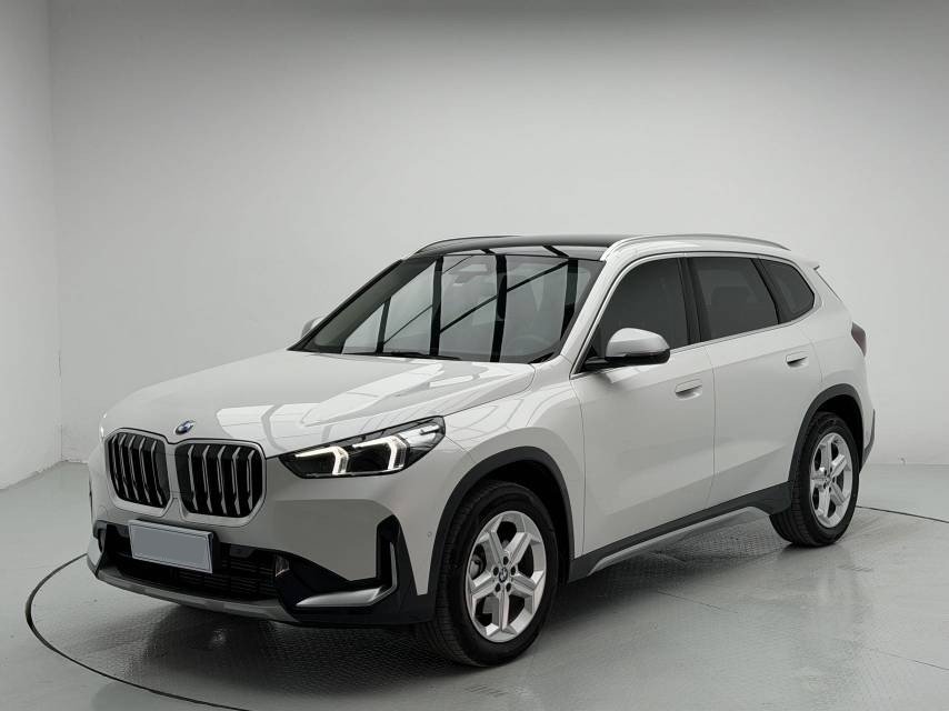 BMW X1 2023 汽车图片 
