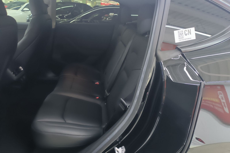 Tesla Model Y 2023 #17 Tesla Model Y 2023 immagine di auto #17