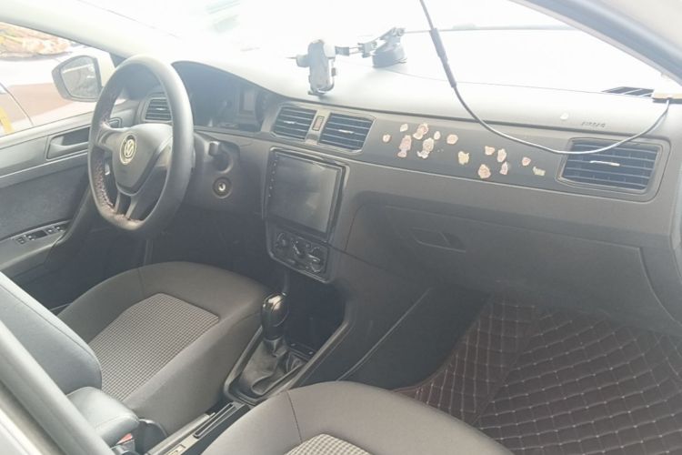 Volkswagen Santana 2021 car image #10