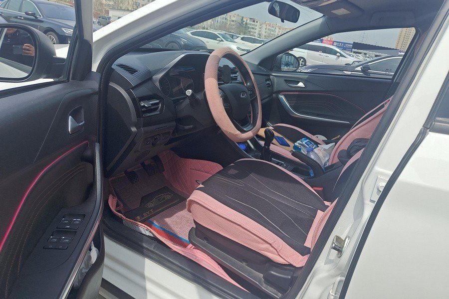 Chery Tiggo 3x 2021 immagine di auto #4