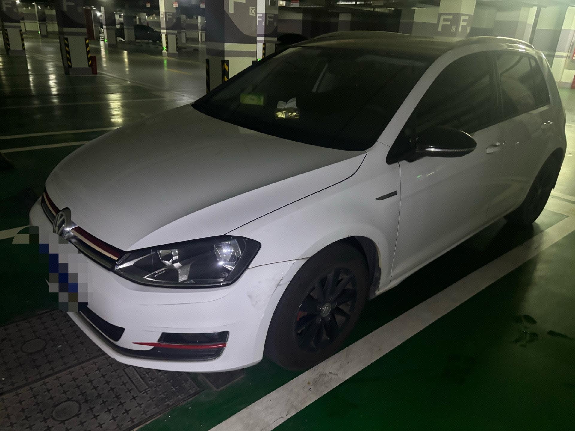 2016 2016 car image