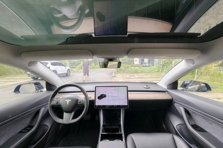 Tesla Model 3 2020 #10 Tesla Model 3 2020 car image #10