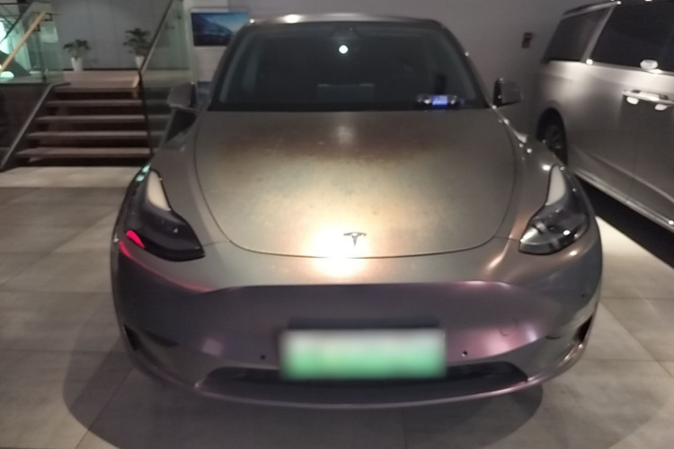 Tesla Model Y 2023 #3 Tesla Model Y 2023 immagine di auto #3