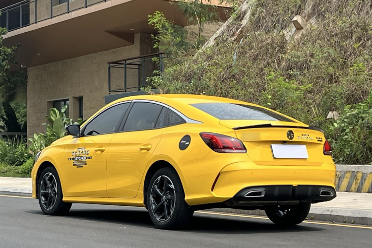 MG 5 2022 image de voiture #5