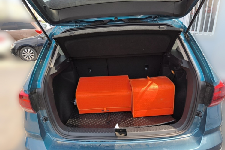 Volkswagen Tharu 2020 car image #21