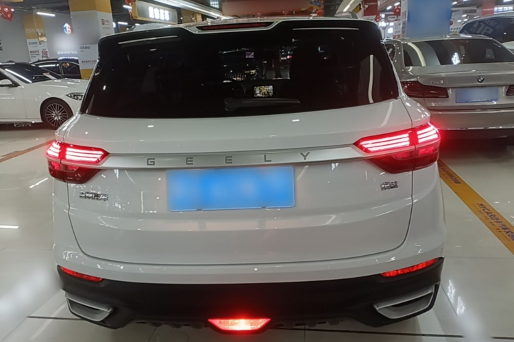 GEELY Coolray 2021 immagine di auto #6