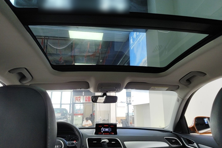 Audi Q3 2018 #18 Audi Q3 2018 car image #18