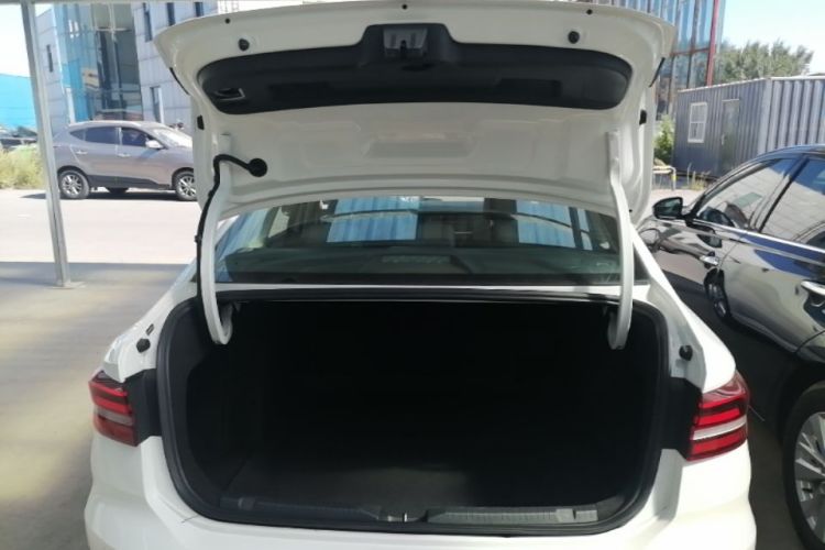 Volkswagen Lavida 2021 #19 Volkswagen Lavida 2021 car image #19