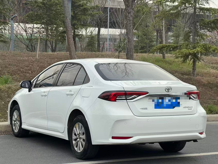 Toyota Corolla 2023 car image #9