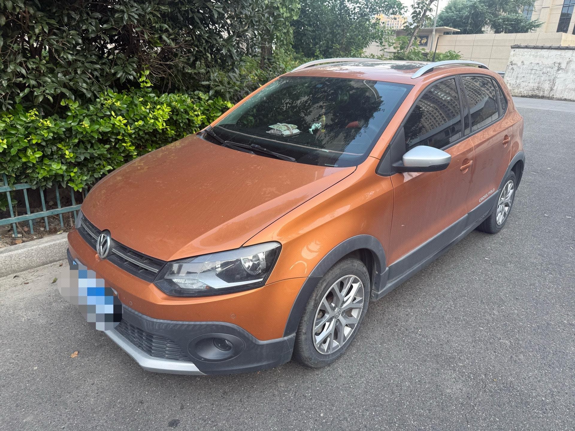 Volkswagen Polo 2016 car image 