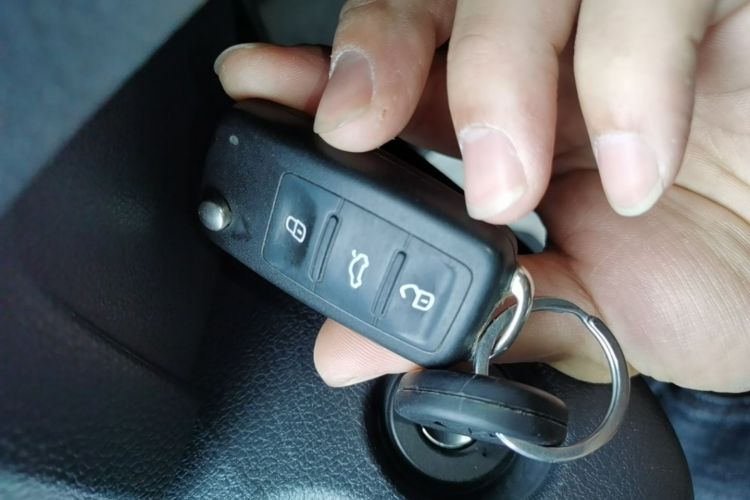 Volkswagen Santana 2020 car image #9