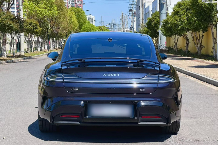 MI SU7 2024 car image #10