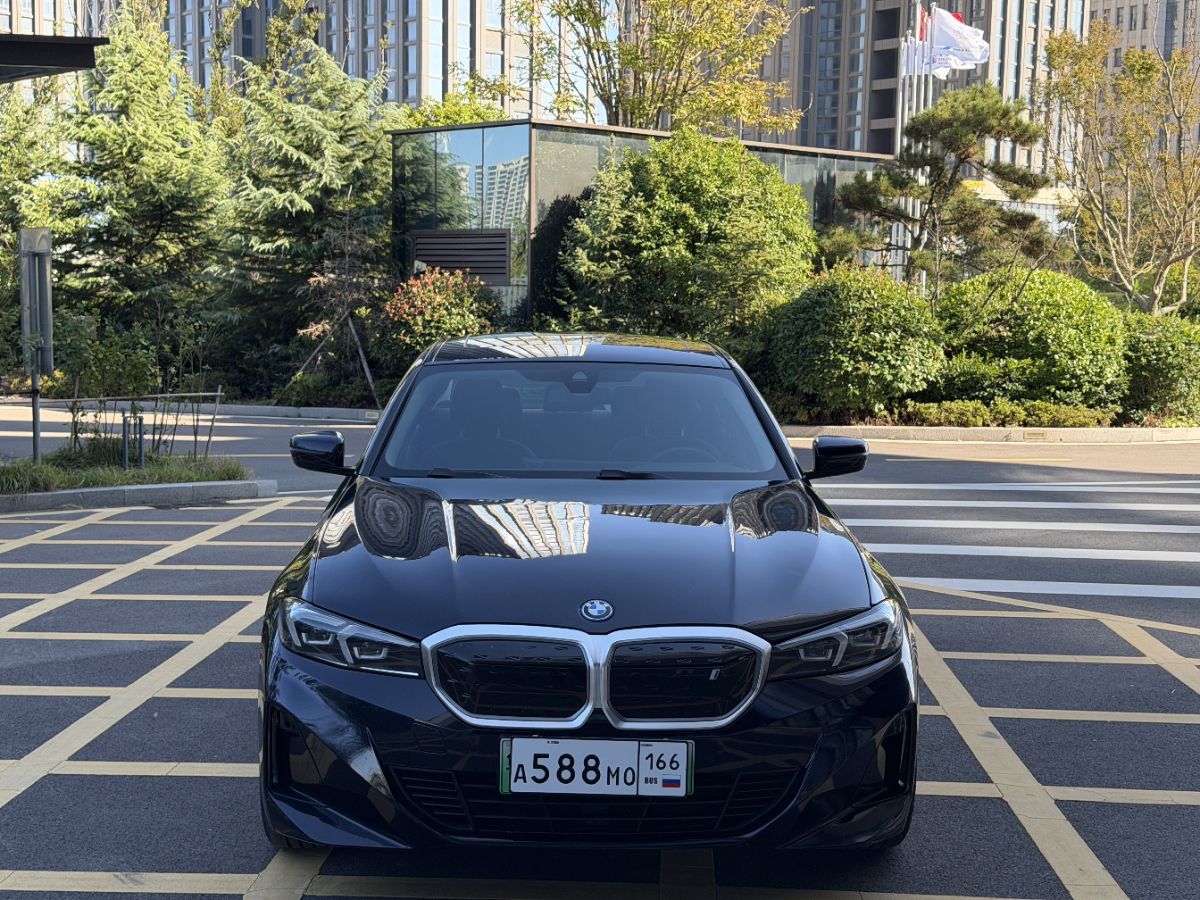 BMW i3 2022 #2 BMW i3 2022 car image #2