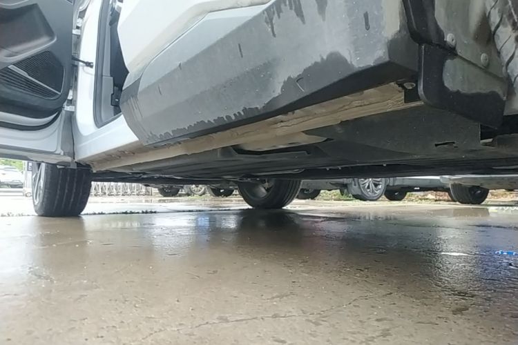 GEELY Boyue L 2024 car image #27