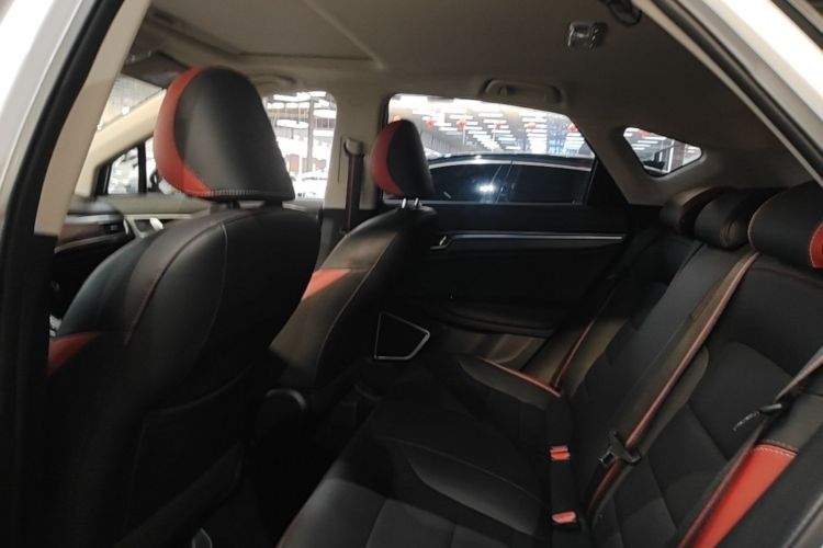 GEELY Emgrand GS 2021 car image #17