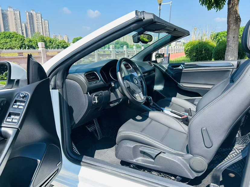 Volkswagen Golf (Imported) 2013 car image #4