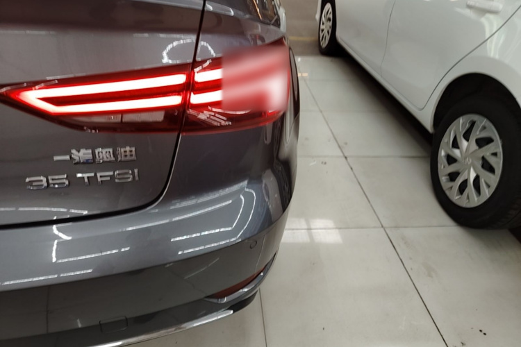 Audi A3 2019 immagine di auto #8