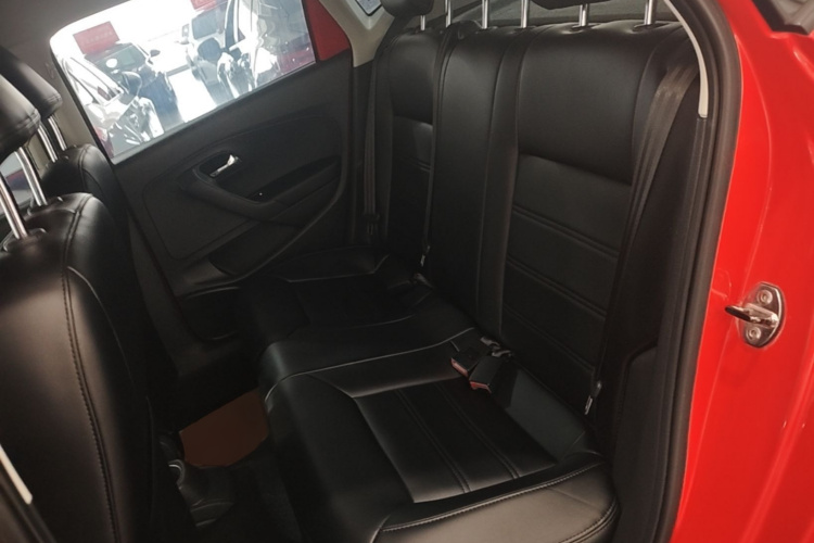 Volkswagen Polo 2019 #17 Volkswagen Polo 2019 car image #17