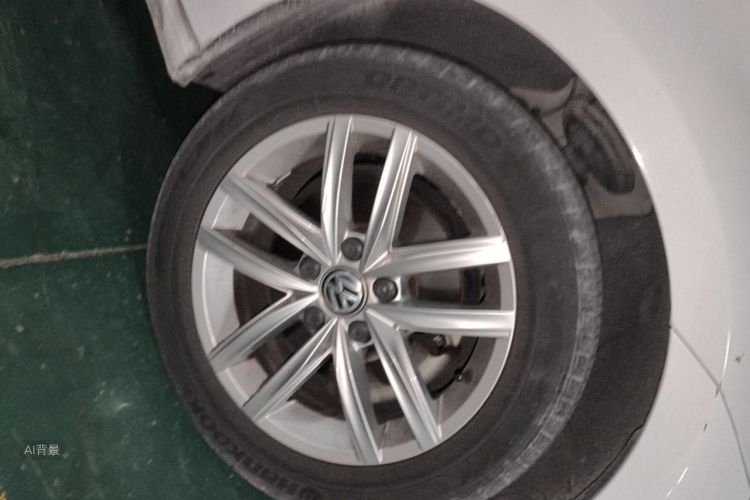 Volkswagen Golf 2018 car image #9