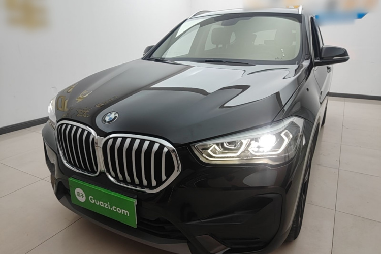 BMW X1 2021 #2 BMW X1 2021 car image #2