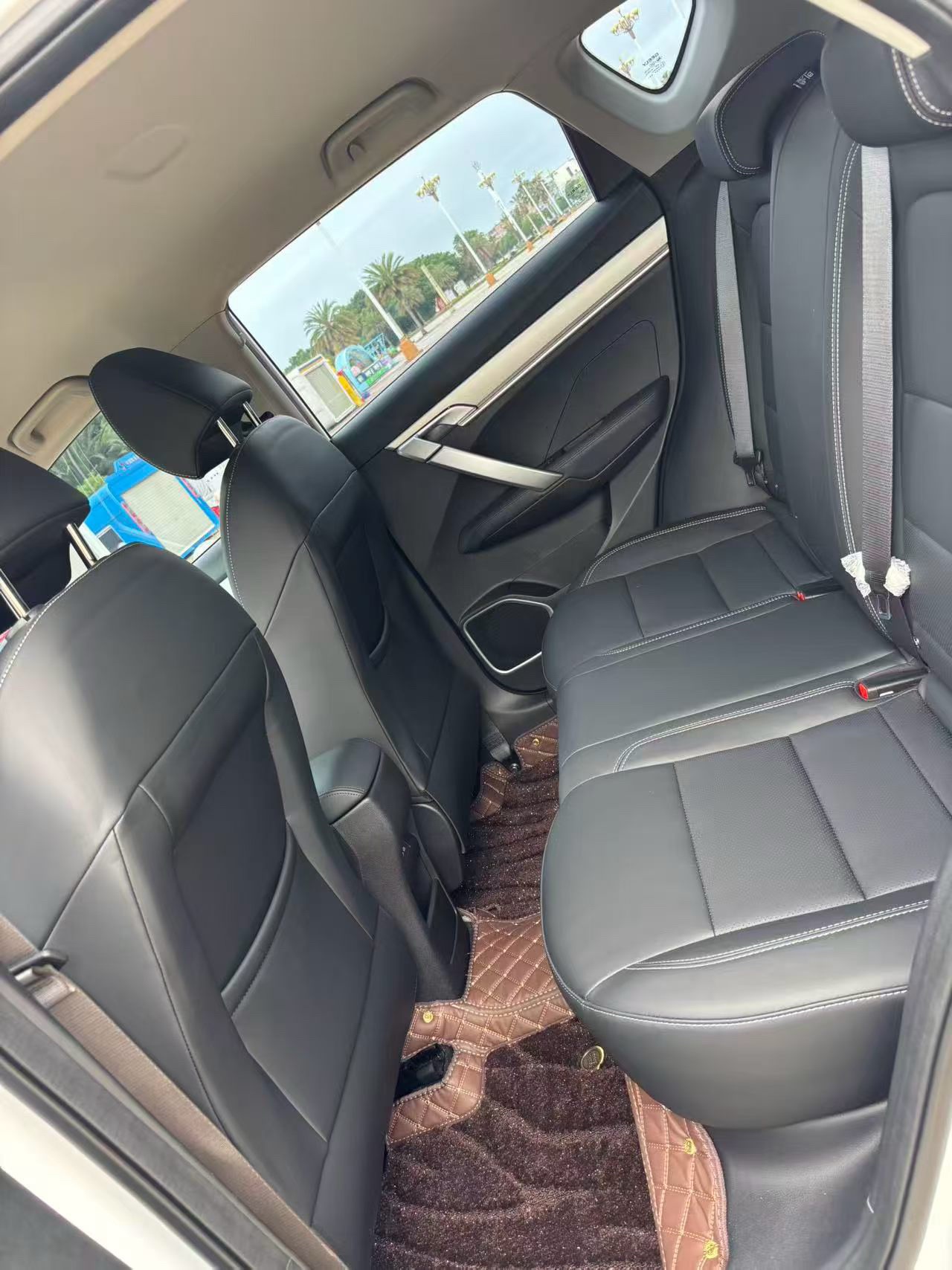 GEELY Coolray 2025 image de voiture #8
