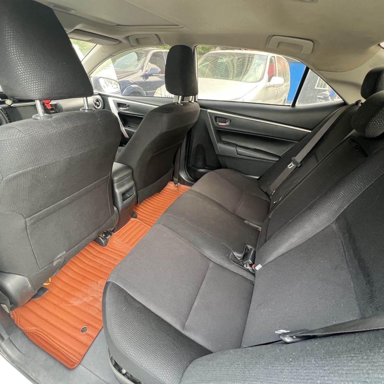 Toyota Corolla Hybird E+ 2019 #4 Toyota Corolla Hybird E+ 2019 car image #4