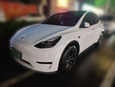 Tesla Model Y 2023 Tesla Model Y 2023 car image