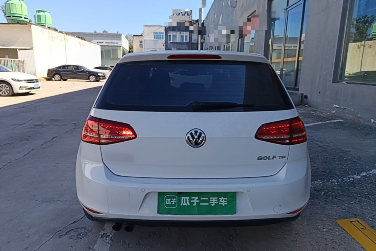 Volkswagen Golf 2016 car image #6