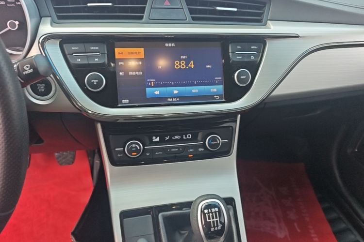 GEELY Emgrand GL 2016 car image #19