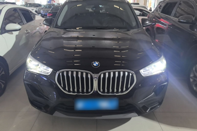 BMW X1 2019 #3 BMW X1 2019 car image #3