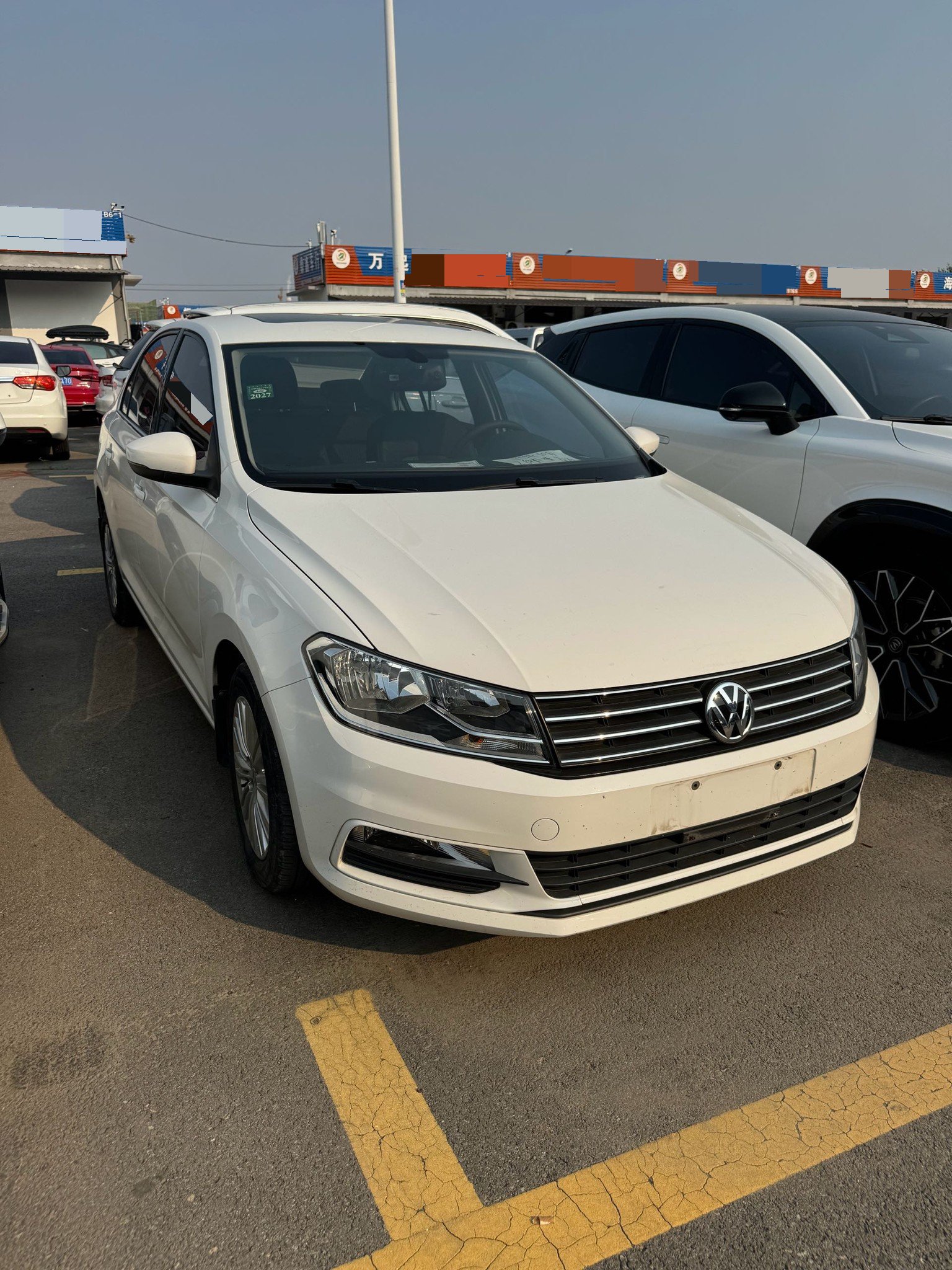 Volkswagen Santana 2019 car image #3