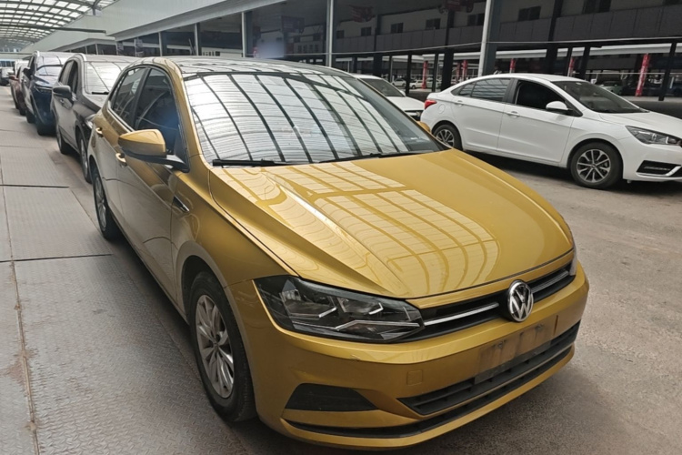Volkswagen Polo 2020 car image #4