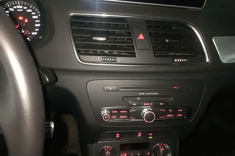 Audi Q3 2014 #13 Audi Q3 2014 immagine di auto #13