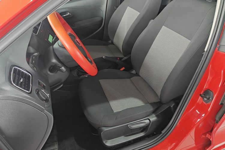 Volkswagen Polo 2016 #15 Volkswagen Polo 2016 car image #15