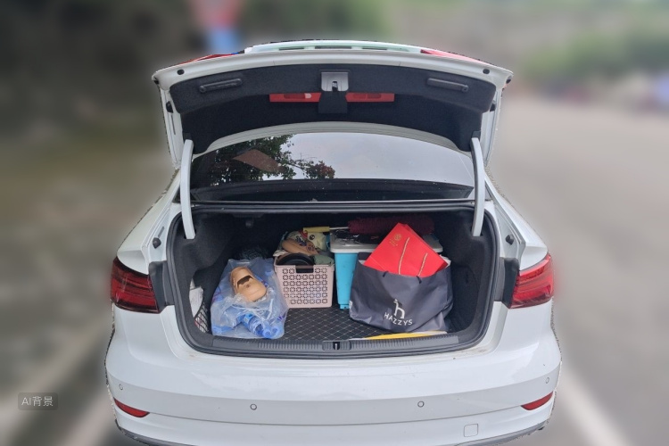 Audi A3 2017 car image #21