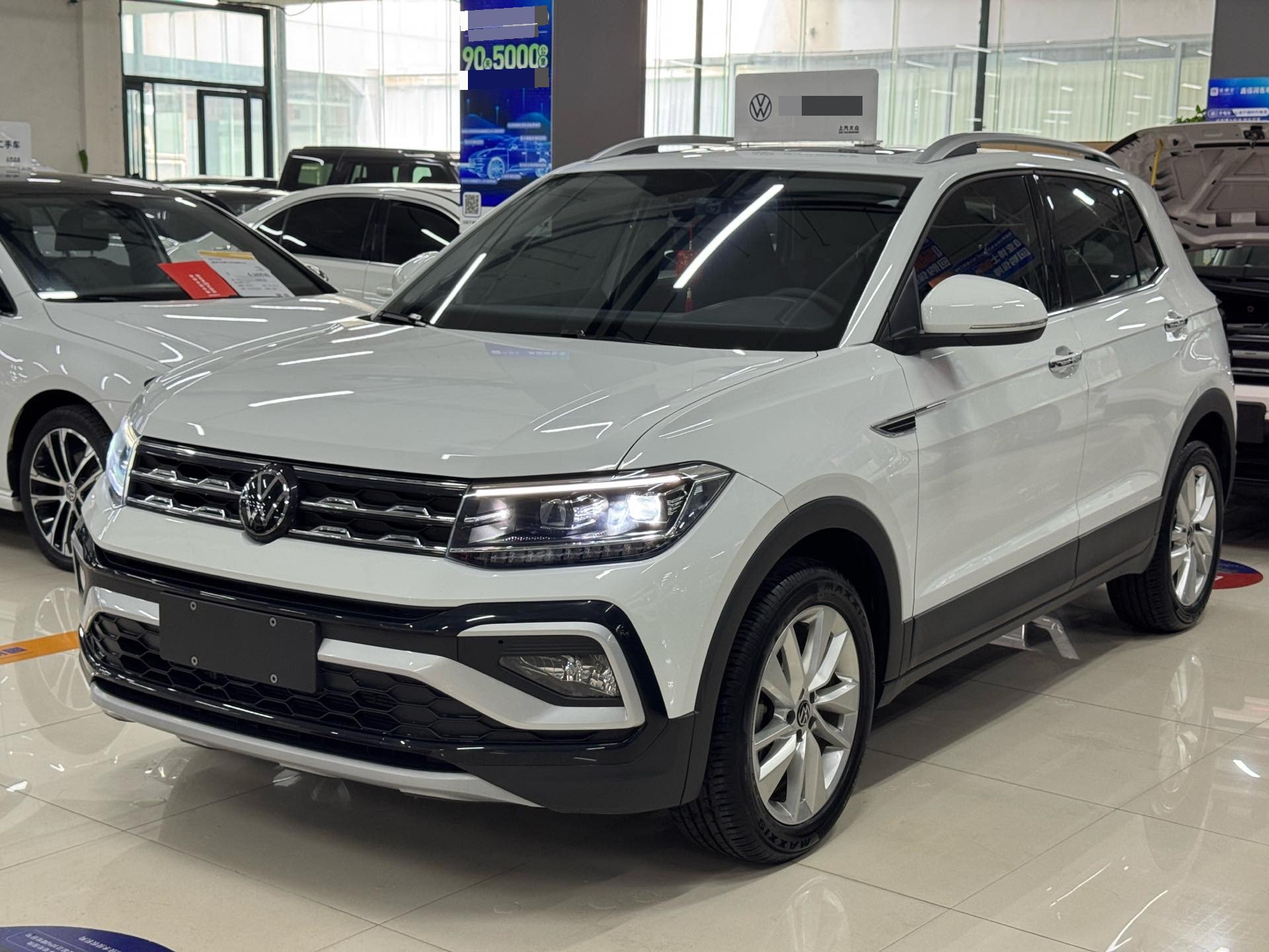 Volkswagen T-Cross 2023 Volkswagen T-Cross 2023 car image