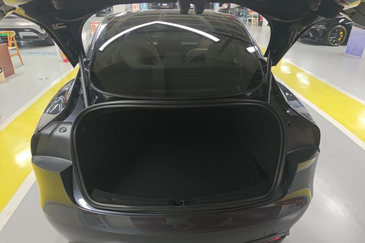Tesla Model 3 2025 #17 Tesla Model 3 2025 car image #17