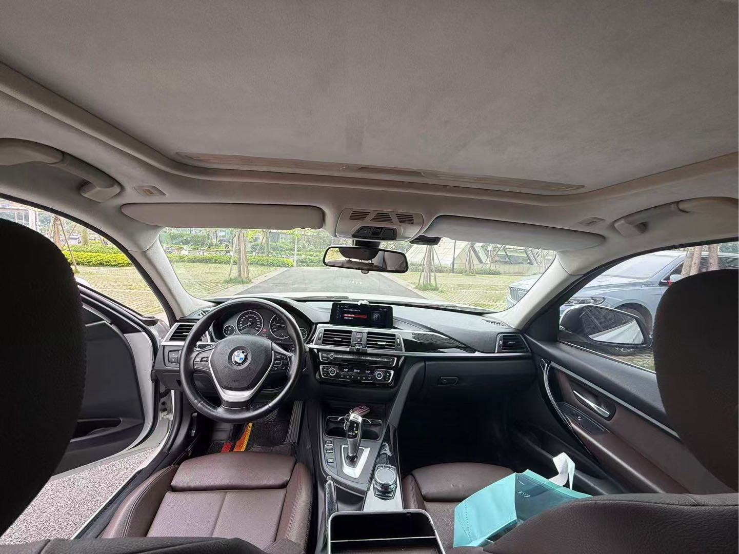BMW 3 Series 2018 #14 BMW 3 Series 2018 car image #14