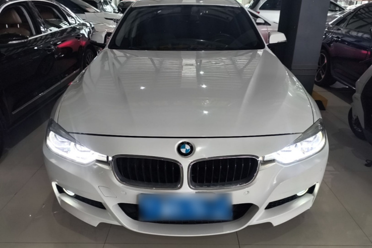BMW 3 Series 2017 car image #3