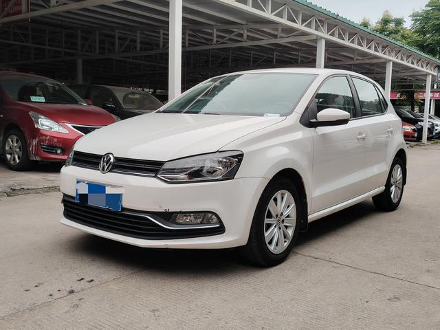 Volkswagen Polo 2015 #19 Volkswagen Polo 2015 car image #19