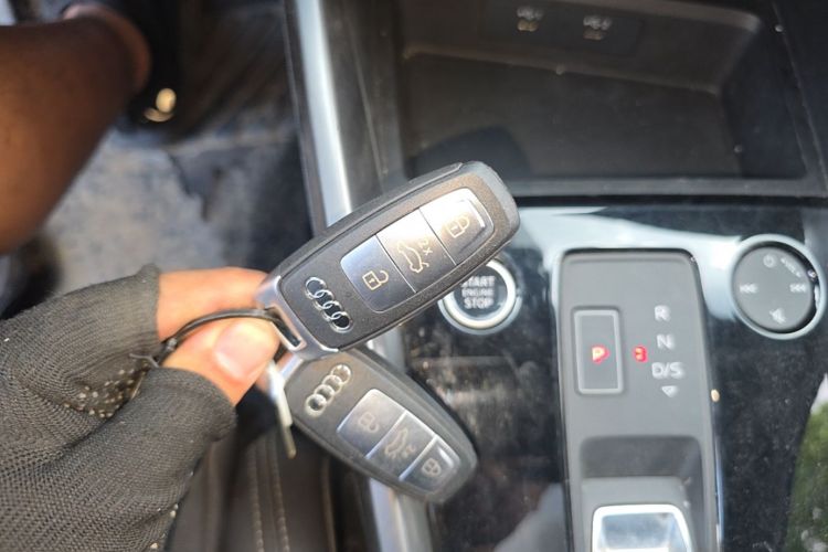 Audi A3 2024 immagine di auto #10